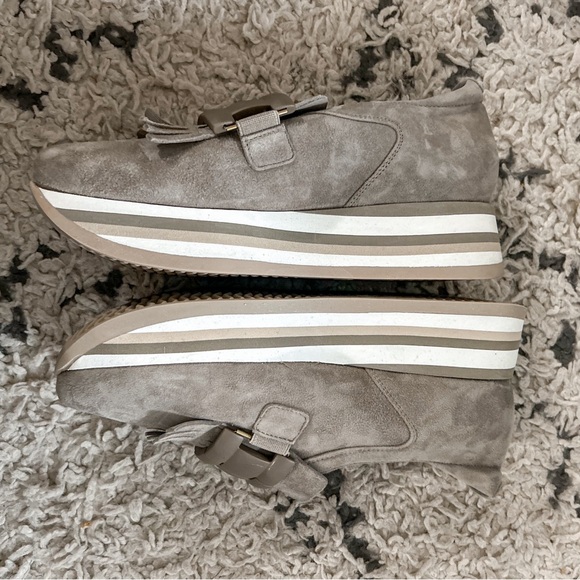 Soft Waves Slip On Platform Sneakers in Green/Grey | 37 - Picture 5 of 10